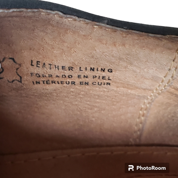 Men's Shoes - Picture 7 of 7